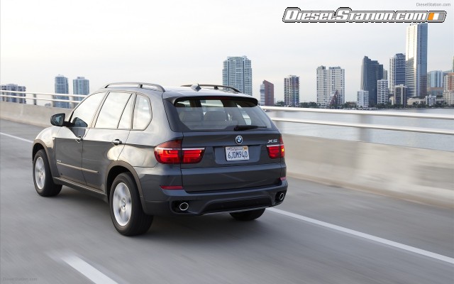 BMW X5 2011 Widescreen Picture #38 BMW X5 2011 Widescreen Picture #38