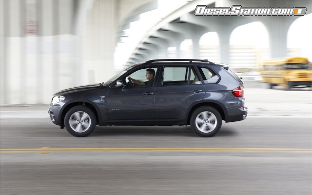 BMW X5 2011 Widescreen Picture #61 BMW X5 2011 Widescreen Picture #61