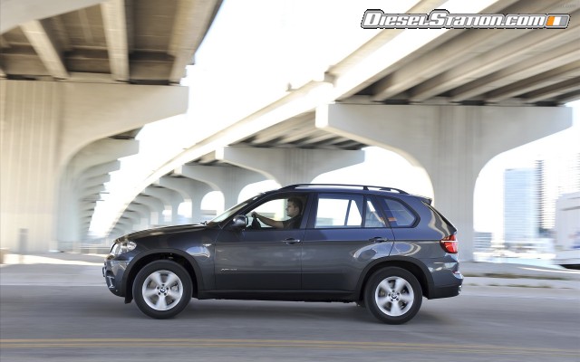 BMW X5 2011 Widescreen Picture #46 BMW X5 2011 Widescreen Picture #46