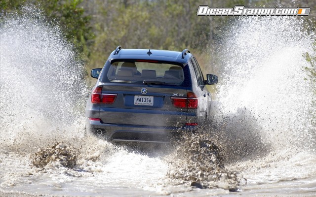 BMW X5 2011 Widescreen Picture #25 BMW X5 2011 Widescreen Picture #25