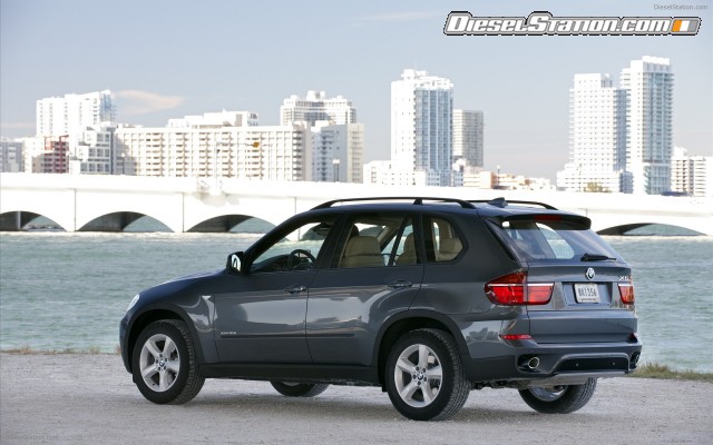 BMW X5 2011 Widescreen Picture #62 BMW X5 2011 Widescreen Picture #62