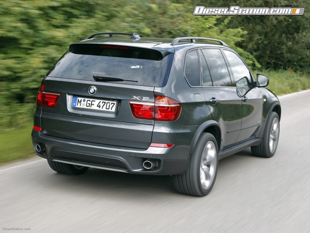 BMW X5 2012 Picture #1 BMW X5 2012 Picture #1