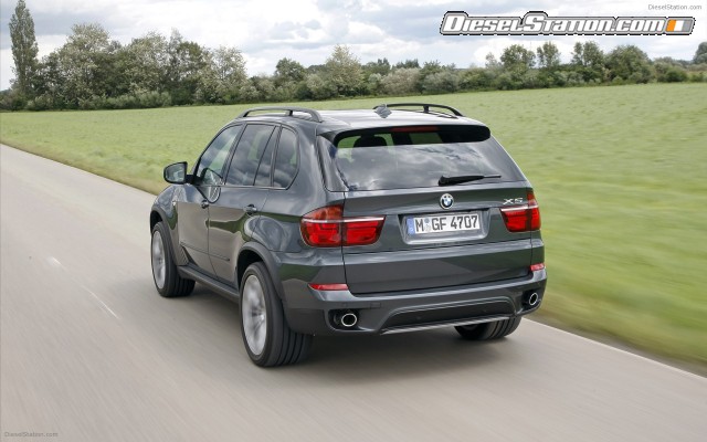 BMW X5 2012 Widescreen Picture #3 BMW X5 2012 Widescreen Picture #3
