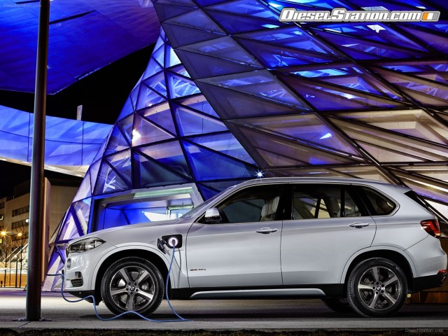 BMW X5 xDrive40e 2016 Picture #81 BMW X5 xDrive40e 2016 Picture #81