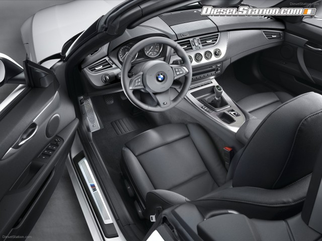 BMW Z4 2011 Picture #13 BMW Z4 2011 Picture #13