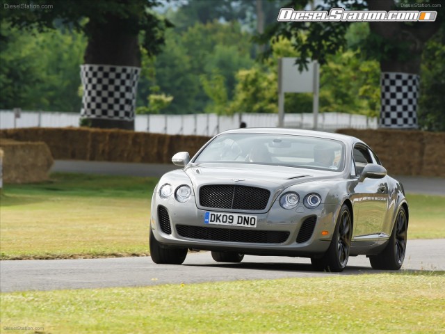 Bentley Derek Bell runs the Continental Supersports at Goodwood Picture #11 Bentley Derek Bell runs the Continental Supersports at Goodwood Picture #11