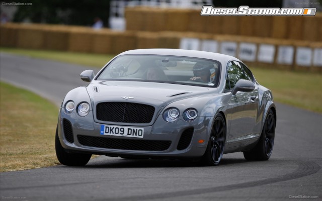 Bentley Derek Bell runs the Continental Supersports at Goodwood Widescreen Picture #2 Bentley Derek Bell runs the Continental Supersports at Goodwood Widescreen Picture #2