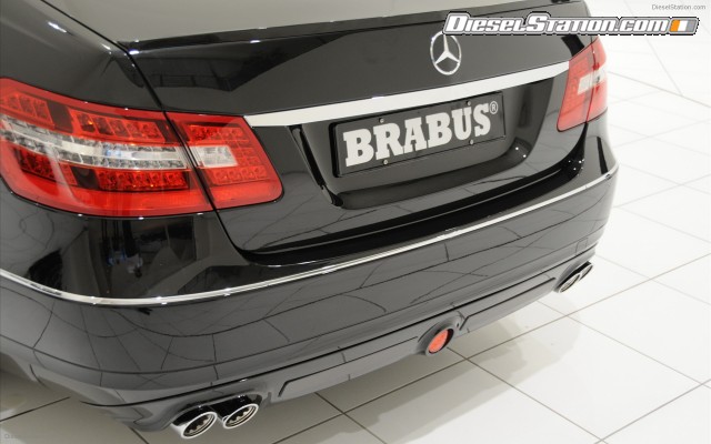 Brabus 2010 Mercedes Benz E Class Widescreen Picture #40 Brabus 2010 Mercedes Benz E Class Widescreen Picture #40