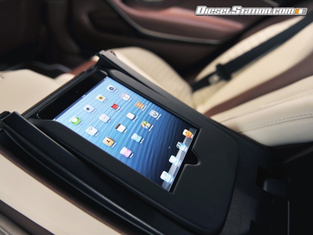 Brabus Biturbo iBusiness 2014 Picture #13 Brabus Biturbo iBusiness 2014 Picture #13