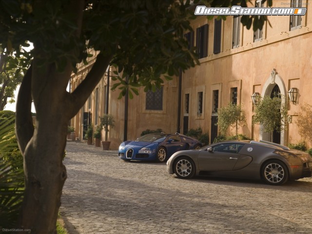 Bugatti 2010 Veyron 16 4 Grand Sport in Rome Picture #0 Bugatti 2010 Veyron 16 4 Grand Sport in Rome Picture #0
