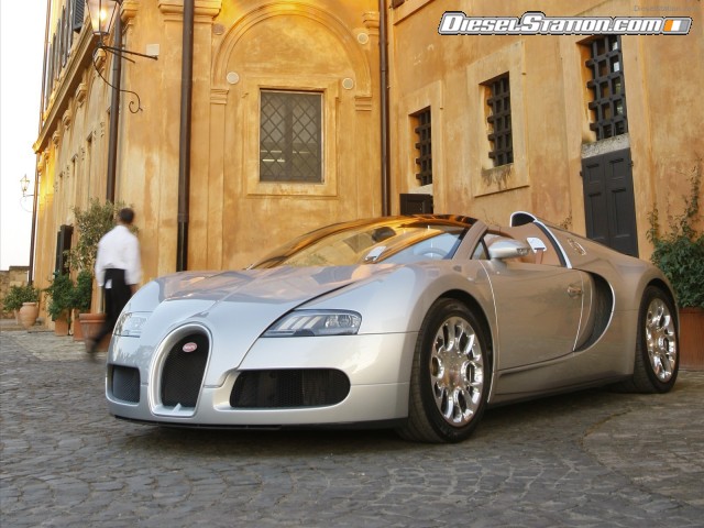 Bugatti 2010 Veyron 16 4 Grand Sport in Rome Picture #22 Bugatti 2010 Veyron 16 4 Grand Sport in Rome Picture #22