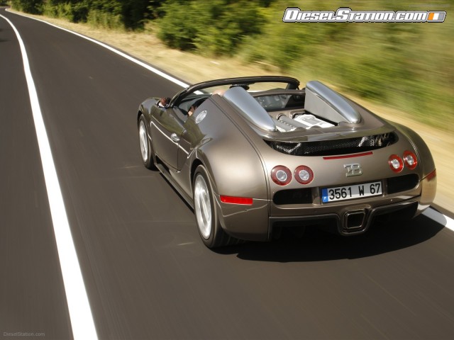 Bugatti 2010 Veyron 16 4 Grand Sport in Rome Picture #11 Bugatti 2010 Veyron 16 4 Grand Sport in Rome Picture #11