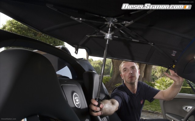 Bugatti 2010 Veyron 16 4 Grand Sport in Rome Widescreen Picture #7 Bugatti 2010 Veyron 16 4 Grand Sport in Rome Widescreen Picture #7