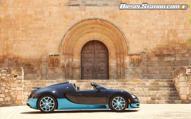 Bugatti Veyron 16 4 Grand Sport Vitesse 2013 Widescreen Picture #0 Bugatti Veyron 16 4 Grand Sport Vitesse 2013 Widescreen Picture #0