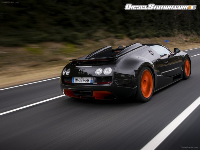 Bugatti Veyron 16 4 Grand Sport Vitesse sets world speed record 2013 Picture #1 Bugatti Veyron 16 4 Grand Sport Vitesse sets world speed record 2013 Picture #1