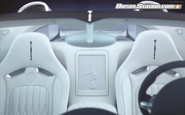 Bugatti Veyron Grand Sport LOr Blanc 2011 Widescreen Picture #2 Bugatti Veyron Grand Sport LOr Blanc 2011 Widescreen Picture #2
