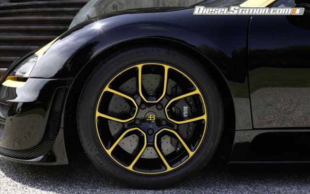 Bugatti Veyron Grand Sport Vitesse 1of1 2014 Widescreen Picture #3 Bugatti Veyron Grand Sport Vitesse 1of1 2014 Widescreen Picture #3