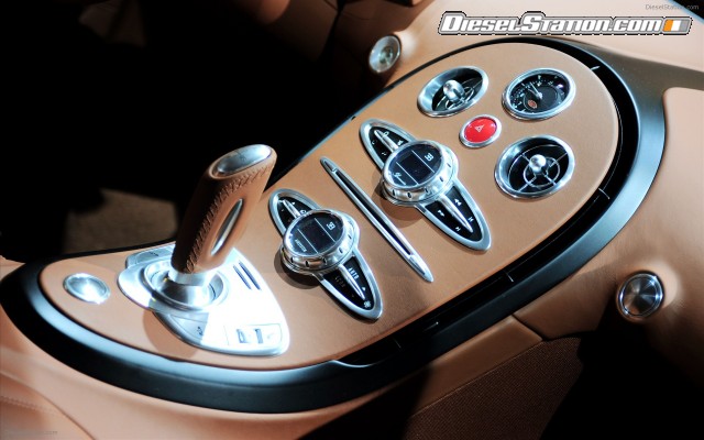 Bugatti Veyron for Dubai Widescreen Picture #3 Bugatti Veyron for Dubai Widescreen Picture #3