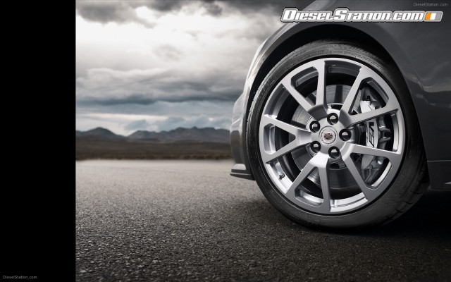 Cadillac CTS V Coupe Widescreen Picture #5 Cadillac CTS V Coupe Widescreen Picture #5