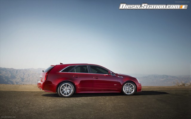 Cadillac CTS V WAGON 2012 Widescreen Picture #10 Cadillac CTS V WAGON 2012 Widescreen Picture #10