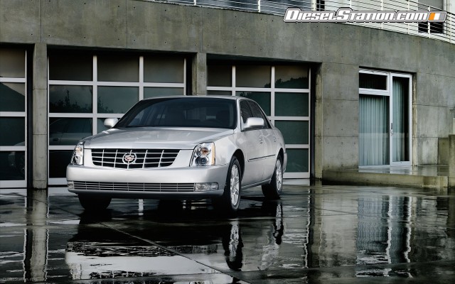 Cadillac DTS 2011 Widescreen Picture #2 Cadillac DTS 2011 Widescreen Picture #2
