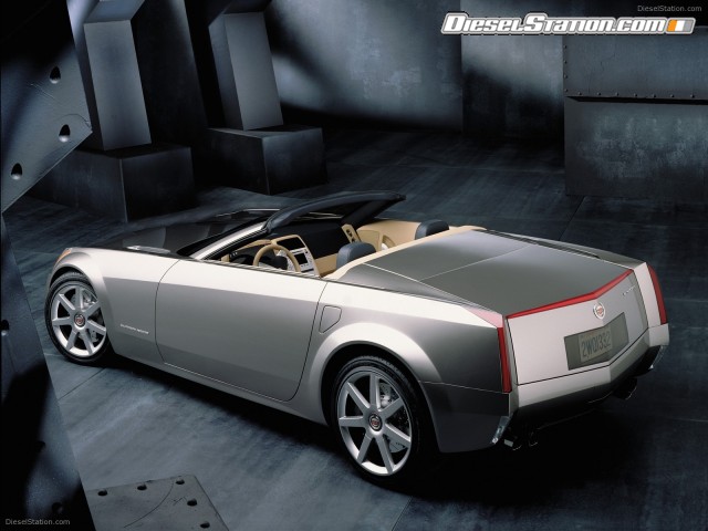 Cadillac Evoq Concept Picture #2 Cadillac Evoq Concept Picture #2