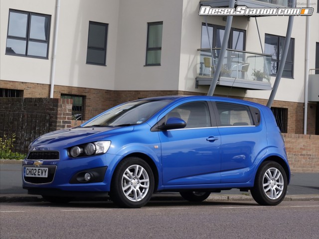 Chevrolet Aveo 2012 Picture #10 Chevrolet Aveo 2012 Picture #10