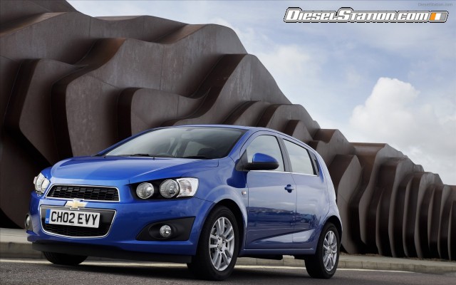 Chevrolet Aveo 2012 Widescreen Picture #30 Chevrolet Aveo 2012 Widescreen Picture #30