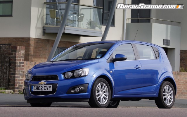 Chevrolet Aveo 2012 Widescreen Picture #11 Chevrolet Aveo 2012 Widescreen Picture #11