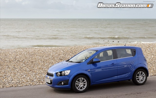 Chevrolet Aveo 2012 Widescreen Picture #28 Chevrolet Aveo 2012 Widescreen Picture #28