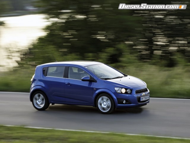 Chevrolet Aveo HB5 2012 Picture #7 Chevrolet Aveo HB5 2012 Picture #7