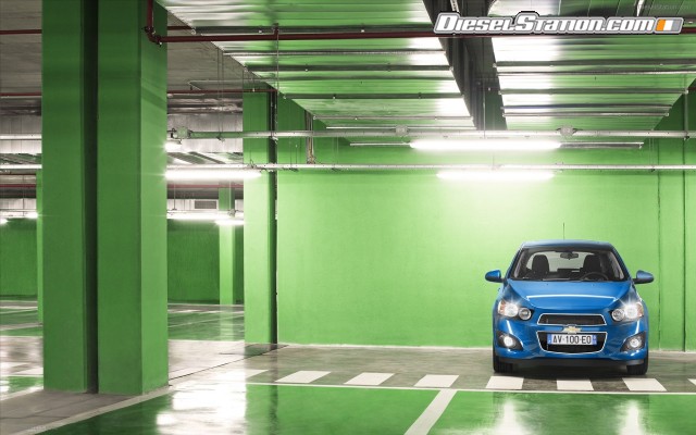 Chevrolet Aveo HB5 2012 Widescreen Picture #10 Chevrolet Aveo HB5 2012 Widescreen Picture #10