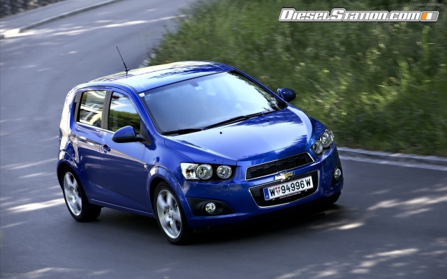 Chevrolet Aveo HB5 2012 Widescreen Picture #1 Chevrolet Aveo HB5 2012 Widescreen Picture #1