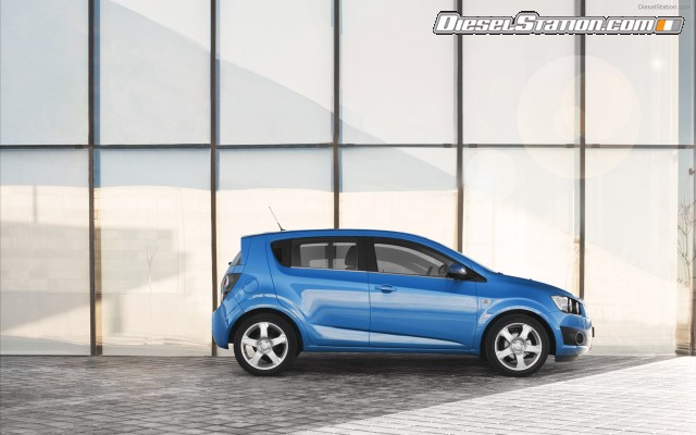 Chevrolet Aveo Hatchback 2011 Widescreen Picture #13 Chevrolet Aveo Hatchback 2011 Widescreen Picture #13