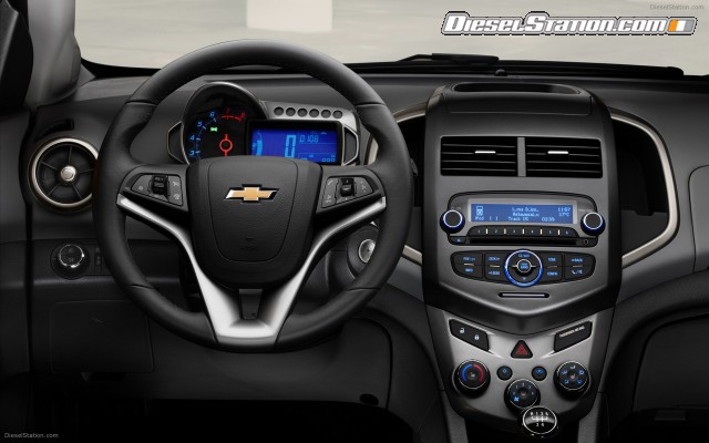 Chevrolet Aveo sedan 2011 Widescreen Picture #7 Chevrolet Aveo sedan 2011 Widescreen Picture #7