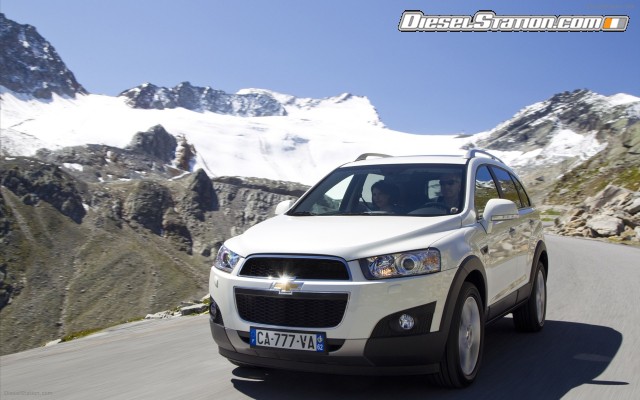 Chevrolet Captiva 2012 Widescreen Picture #26 Chevrolet Captiva 2012 Widescreen Picture #26