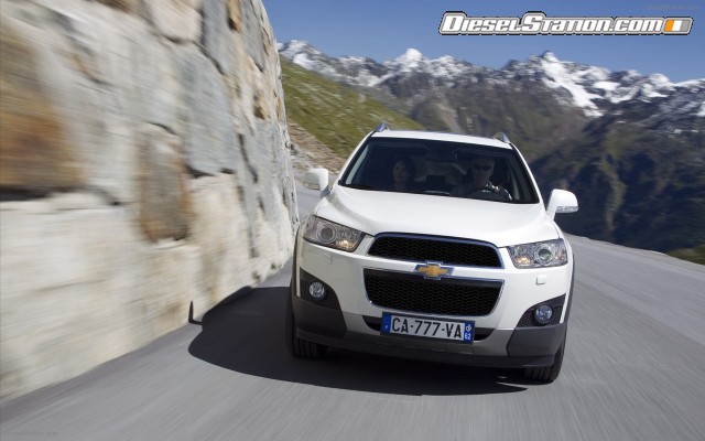 Chevrolet Captiva 2012 Widescreen Picture #6 Chevrolet Captiva 2012 Widescreen Picture #6
