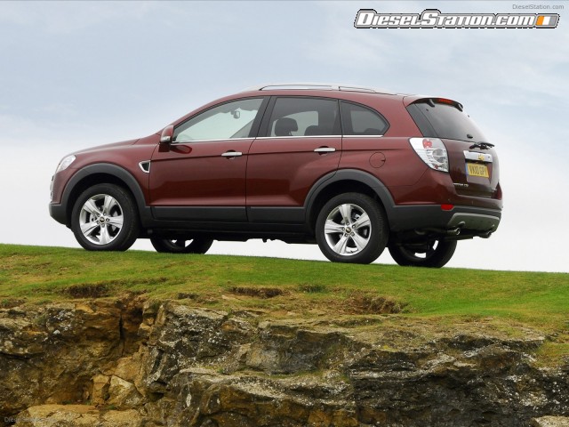 Chevrolet Captiva LTZ 2011 Picture #5 Chevrolet Captiva LTZ 2011 Picture #5