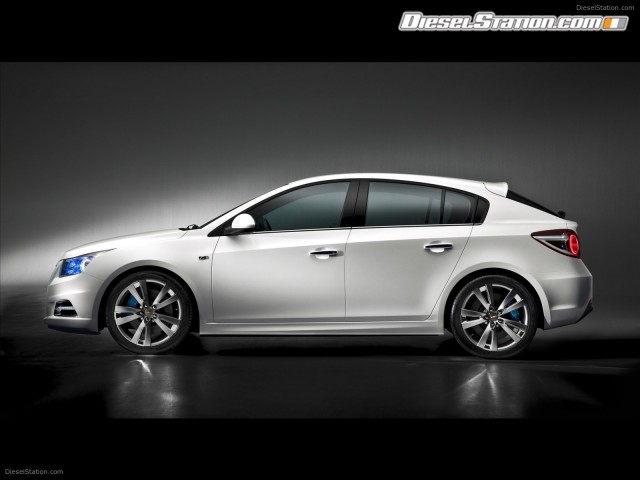 Chevrolet Cruze Hatchback 2012 Picture #3 Chevrolet Cruze Hatchback 2012 Picture #3