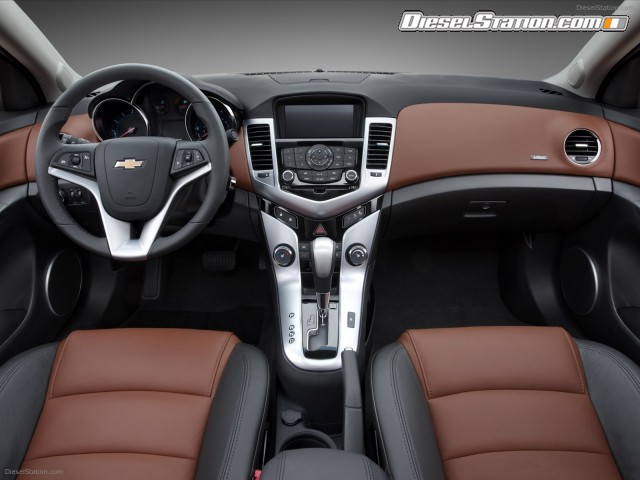 Chevrolet Cruze LTZ 2012 Picture #4 Chevrolet Cruze LTZ 2012 Picture #4
