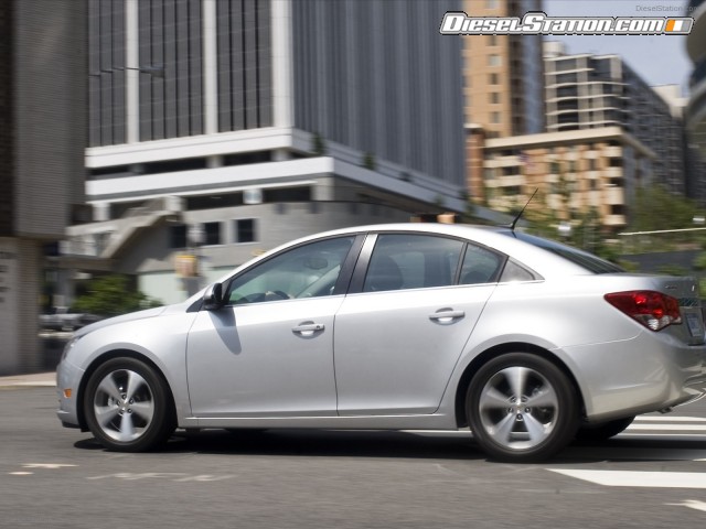 Chevrolet Cruze LTZ 2012 Picture #17 Chevrolet Cruze LTZ 2012 Picture #17