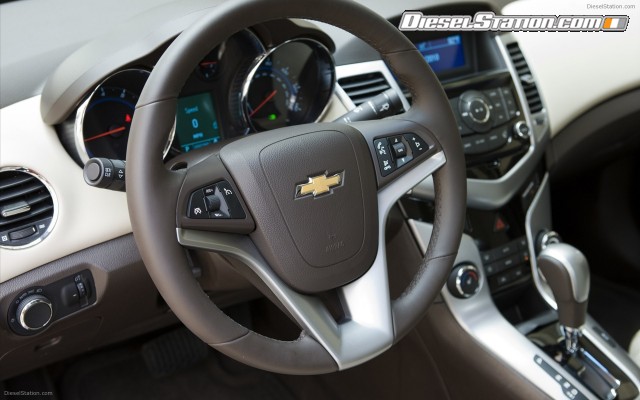 Chevrolet Cruze LTZ 2012 Widescreen Picture #18 Chevrolet Cruze LTZ 2012 Widescreen Picture #18