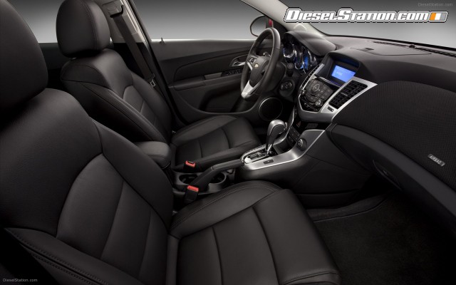 Chevrolet Cruze LTZ 2012 Widescreen Picture #3 Chevrolet Cruze LTZ 2012 Widescreen Picture #3