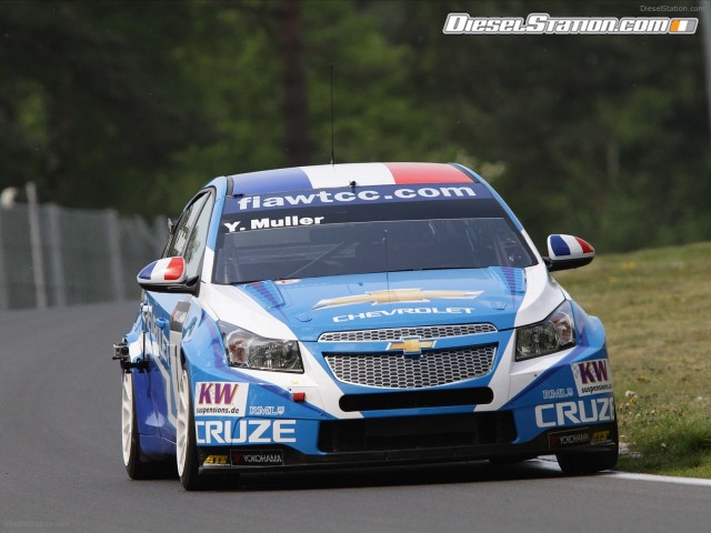 Chevrolet Cruzes Shine In Belgium 2011 Picture #1 Chevrolet Cruzes Shine In Belgium 2011 Picture #1