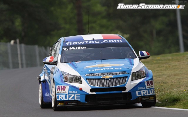 Chevrolet Cruzes Shine In Belgium 2011 Widescreen Picture #2 Chevrolet Cruzes Shine In Belgium 2011 Widescreen Picture #2