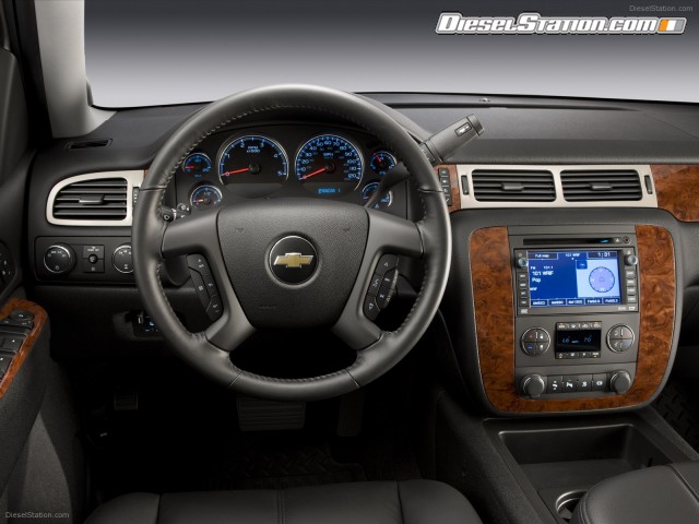 Chevrolet Silverado HD 2011 Picture #8 Chevrolet Silverado HD 2011 Picture #8