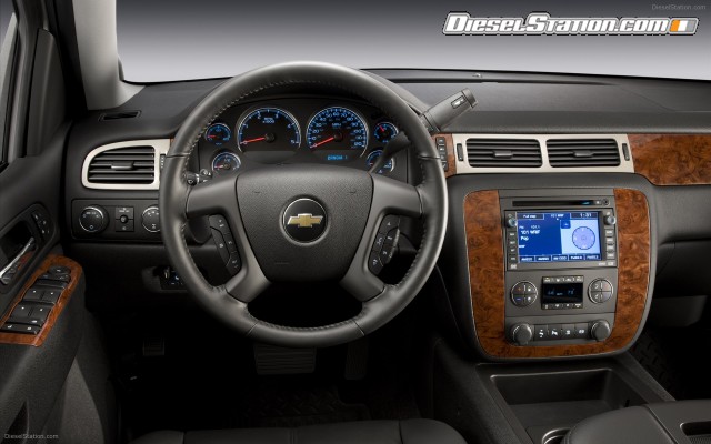 Chevrolet Silverado HD 2011 Widescreen Picture #1 Chevrolet Silverado HD 2011 Widescreen Picture #1