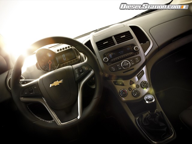 Chevrolet Sonic 2014 Picture #0 Chevrolet Sonic 2014 Picture #0