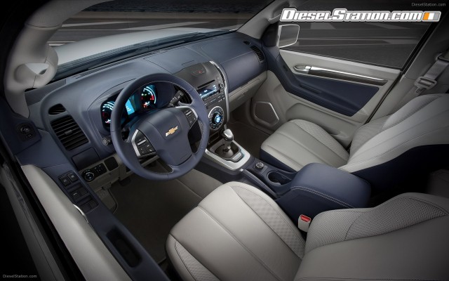 Chevrolet TrailBlazer SUV 2012 Widescreen Picture #4 Chevrolet TrailBlazer SUV 2012 Widescreen Picture #4