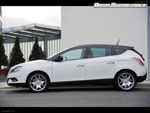 Chrysler Delta 2012 Picture #56 Chrysler Delta 2012 Picture #56